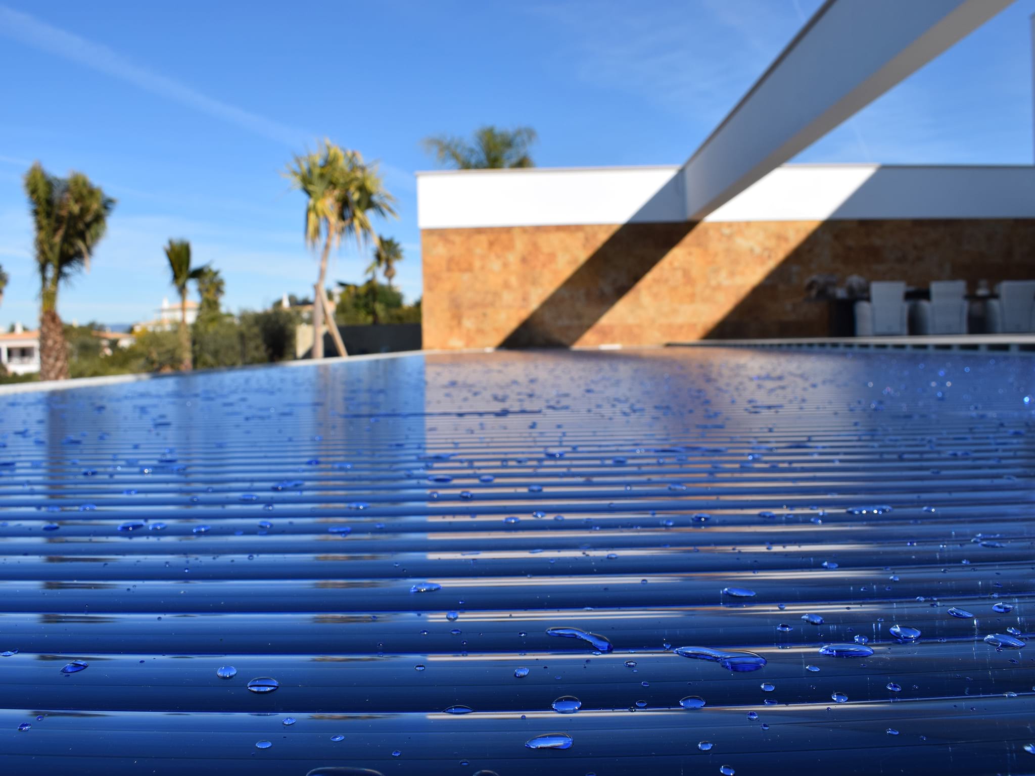 Bomba Automática Para Cobertura De Piscina 850 GPH - FIDISP